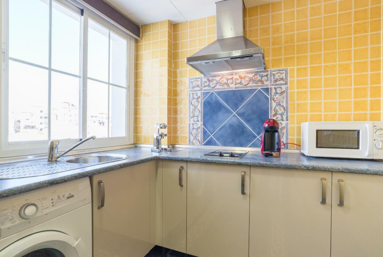 Gr3-Renovated Apt Next To Old Town With Cozy Terrace Appartement Málaga Buitenkant foto