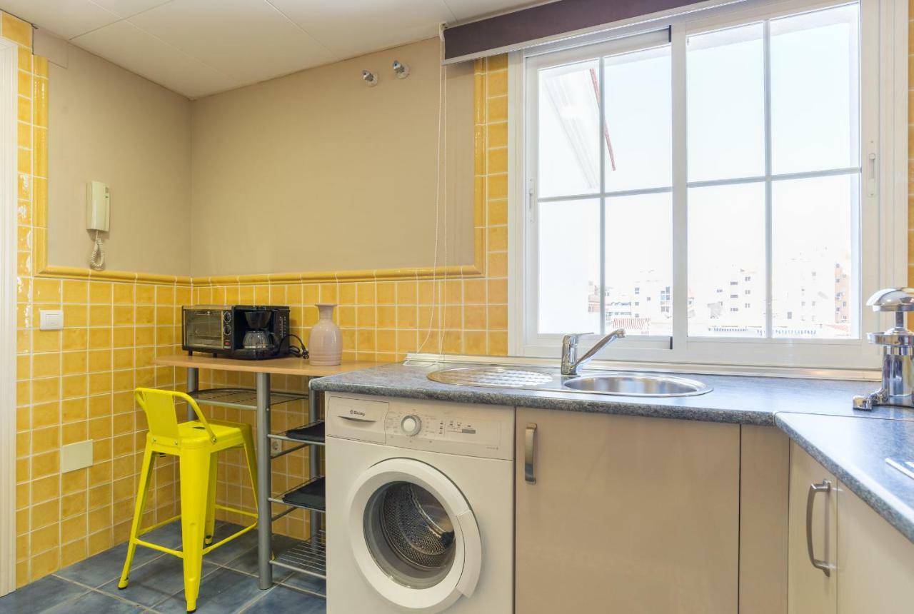 Gr3-Renovated Apt Next To Old Town With Cozy Terrace Appartement Málaga Buitenkant foto