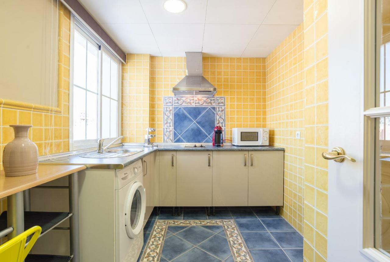 Gr3-Renovated Apt Next To Old Town With Cozy Terrace Appartement Málaga Buitenkant foto