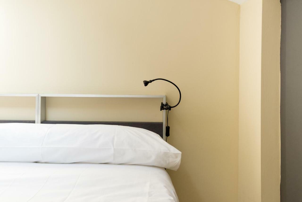 Gr3-Renovated Apt Next To Old Town With Cozy Terrace Appartement Málaga Buitenkant foto